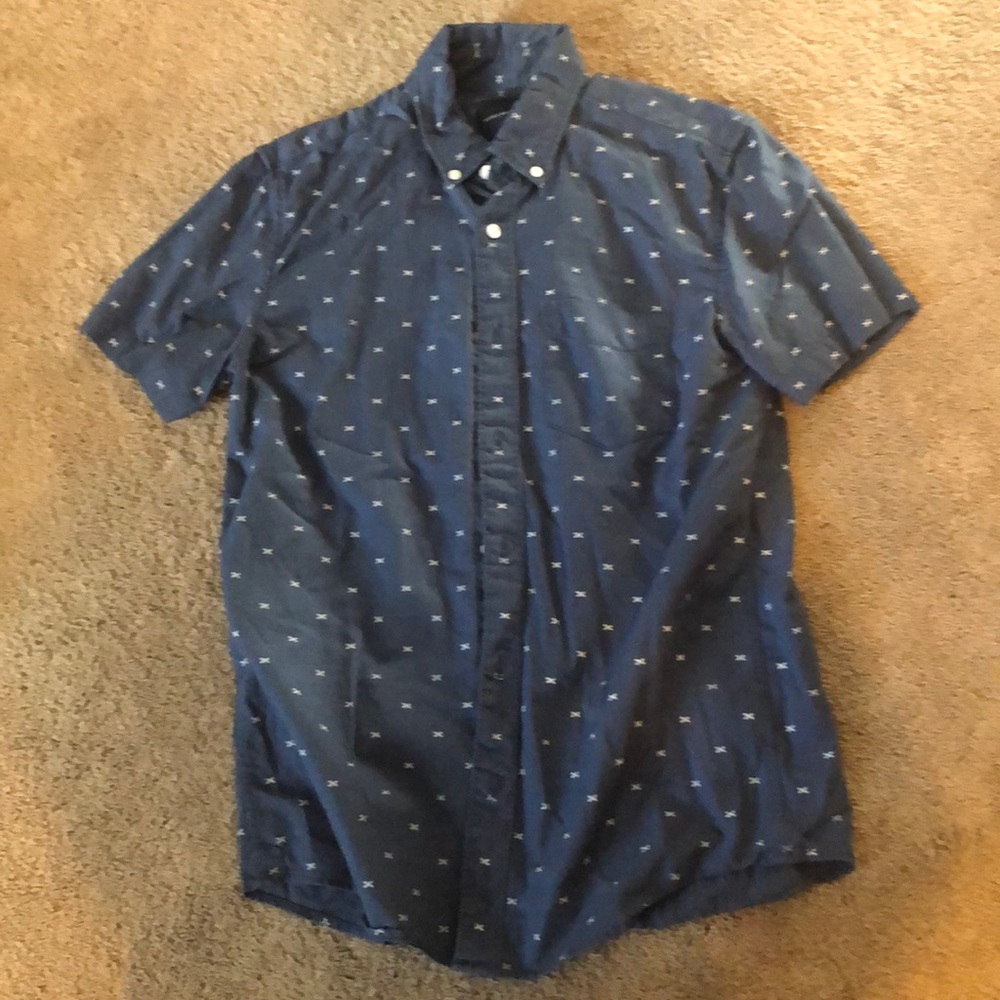 button up American eagle tee